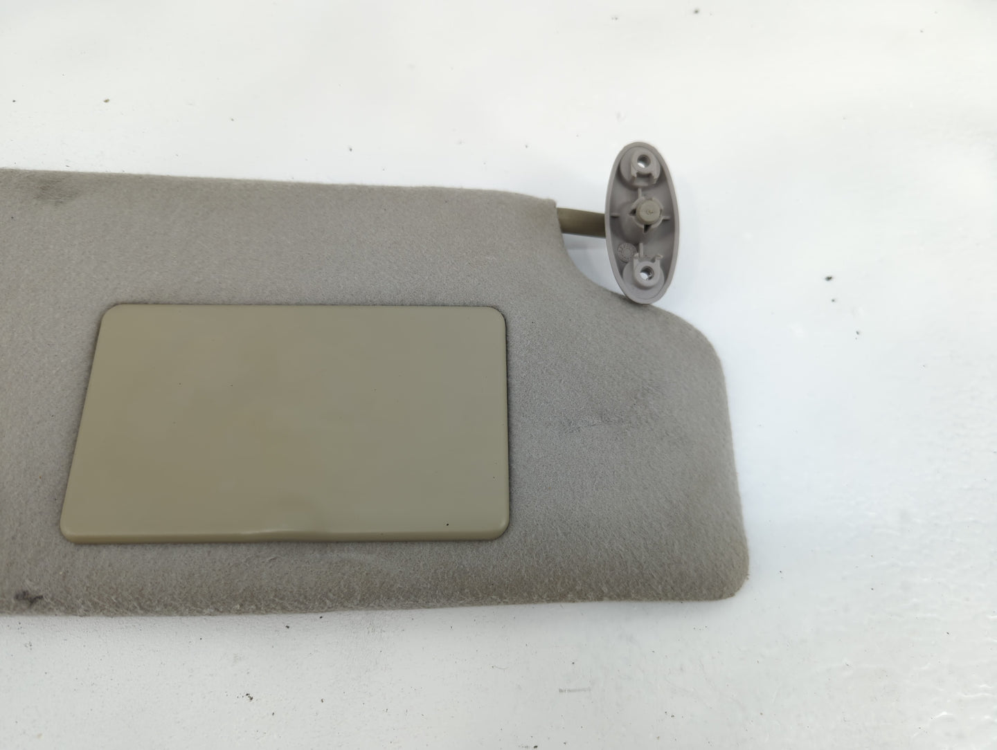 2000-2004 Ford Focus Sun Visor Shade Replacement Passenger Right Mirror Fits Fits 2000 2001 2002 2003 2004 OEM Used Auto Par