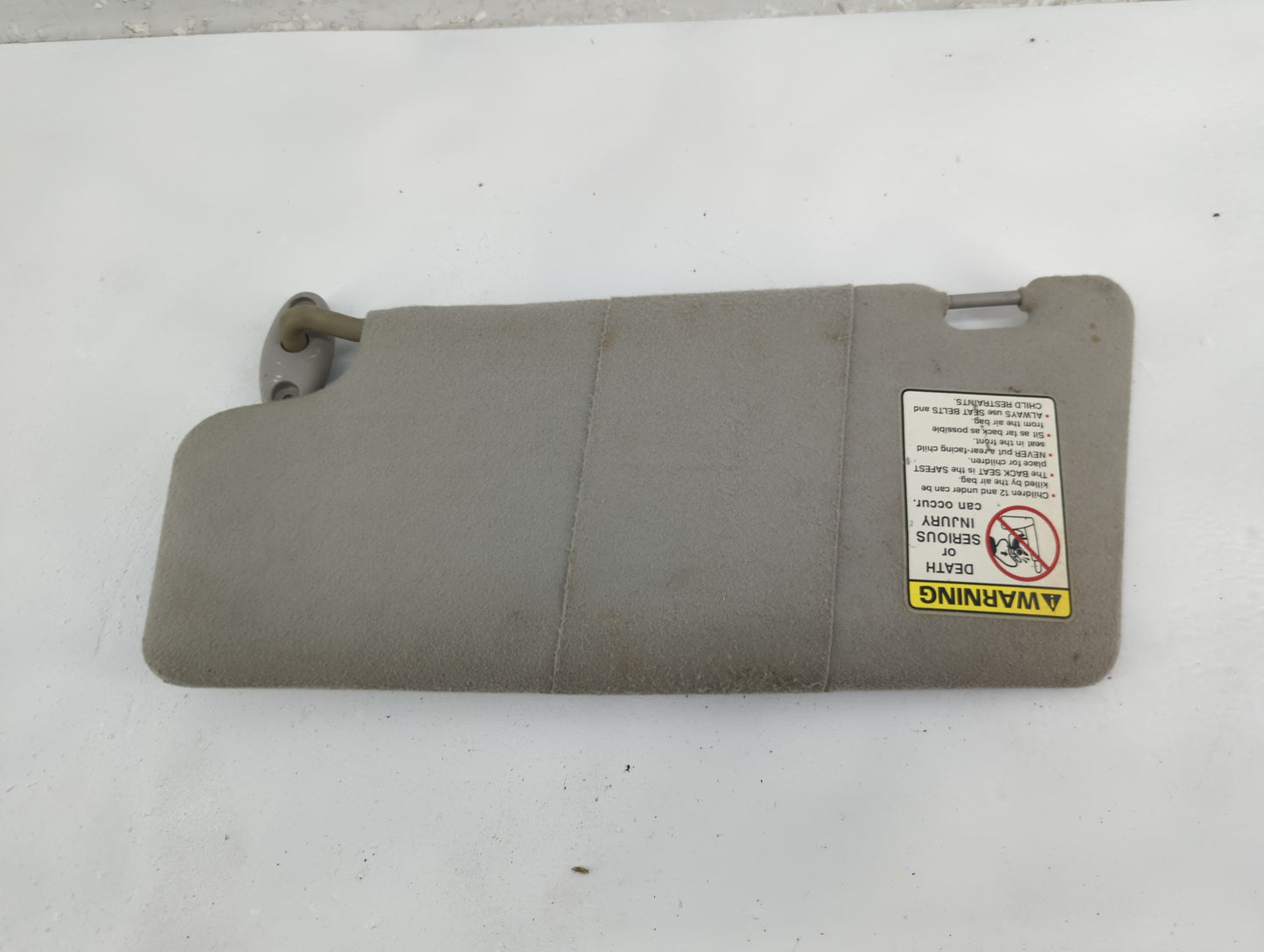 2000-2004 Ford Focus Sun Visor Shade Replacement Passenger Right Mirror Fits Fits 2000 2001 2002 2003 2004 OEM Used Auto Par
