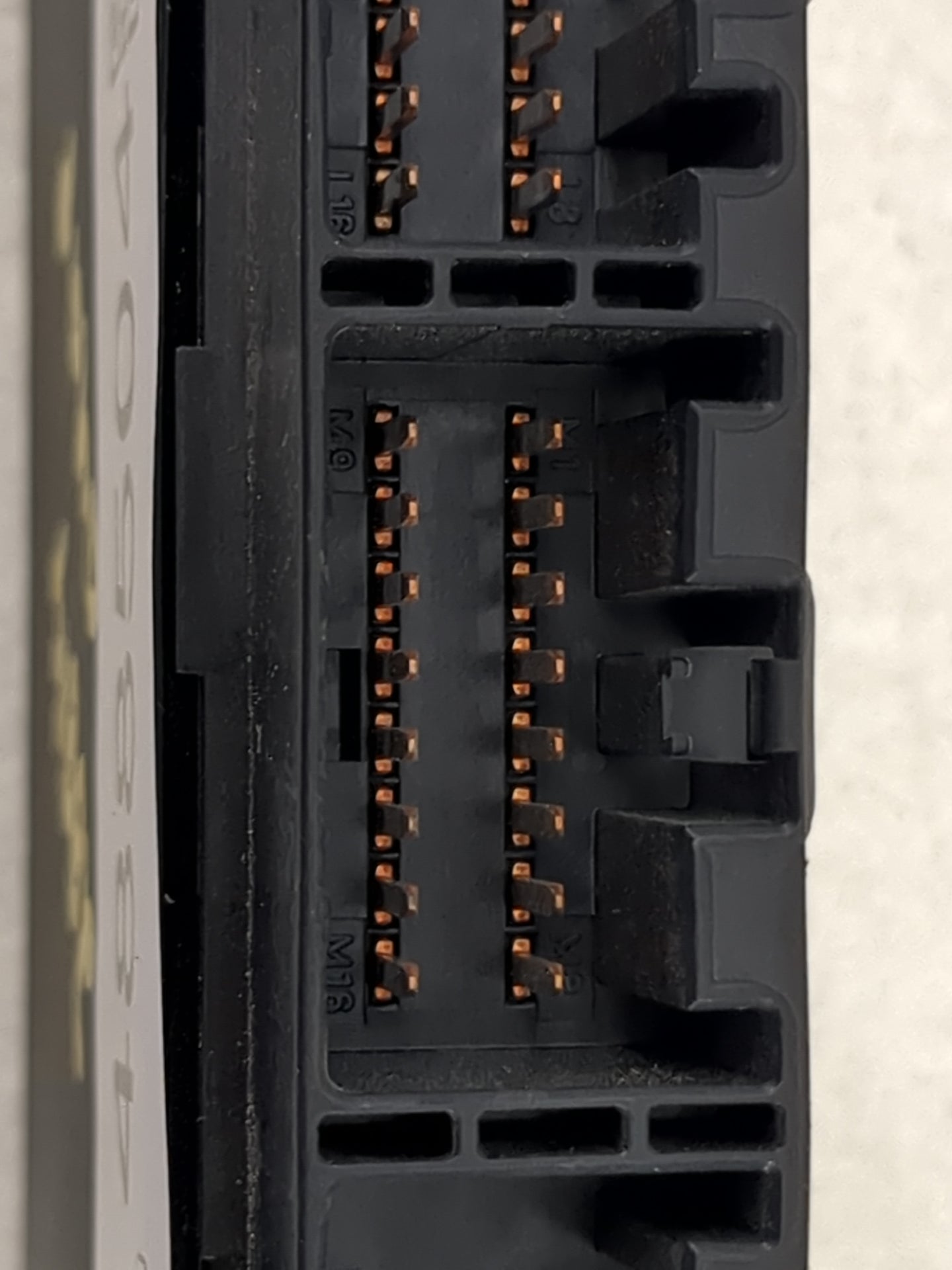 2001-2001 Ford Focus Theft-locking Control Module - Oemusedautoparts1.com