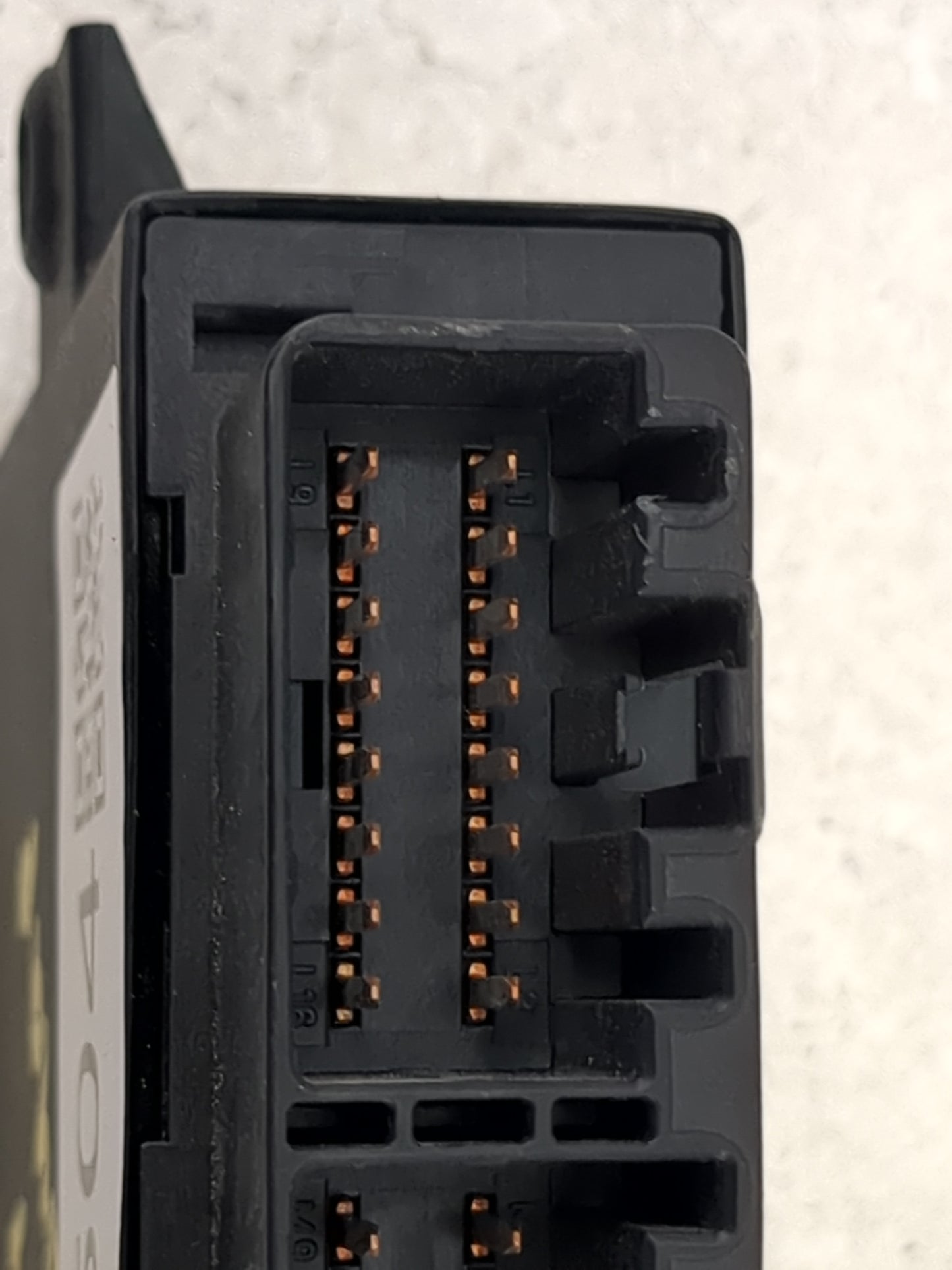2001-2001 Ford Focus Theft-locking Control Module - Oemusedautoparts1.com
