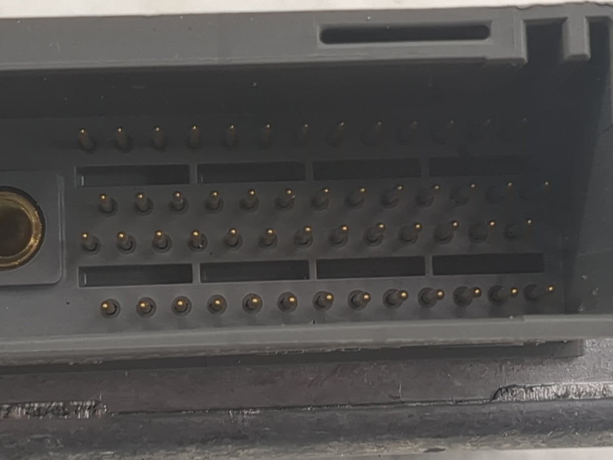 2001 Ford Focus PCM Engine Control Computer ECU ECM PCU OEM P/N:1M5F-12A650-NB LP2-321 OEM Used Auto Parts - Oemusedautopart