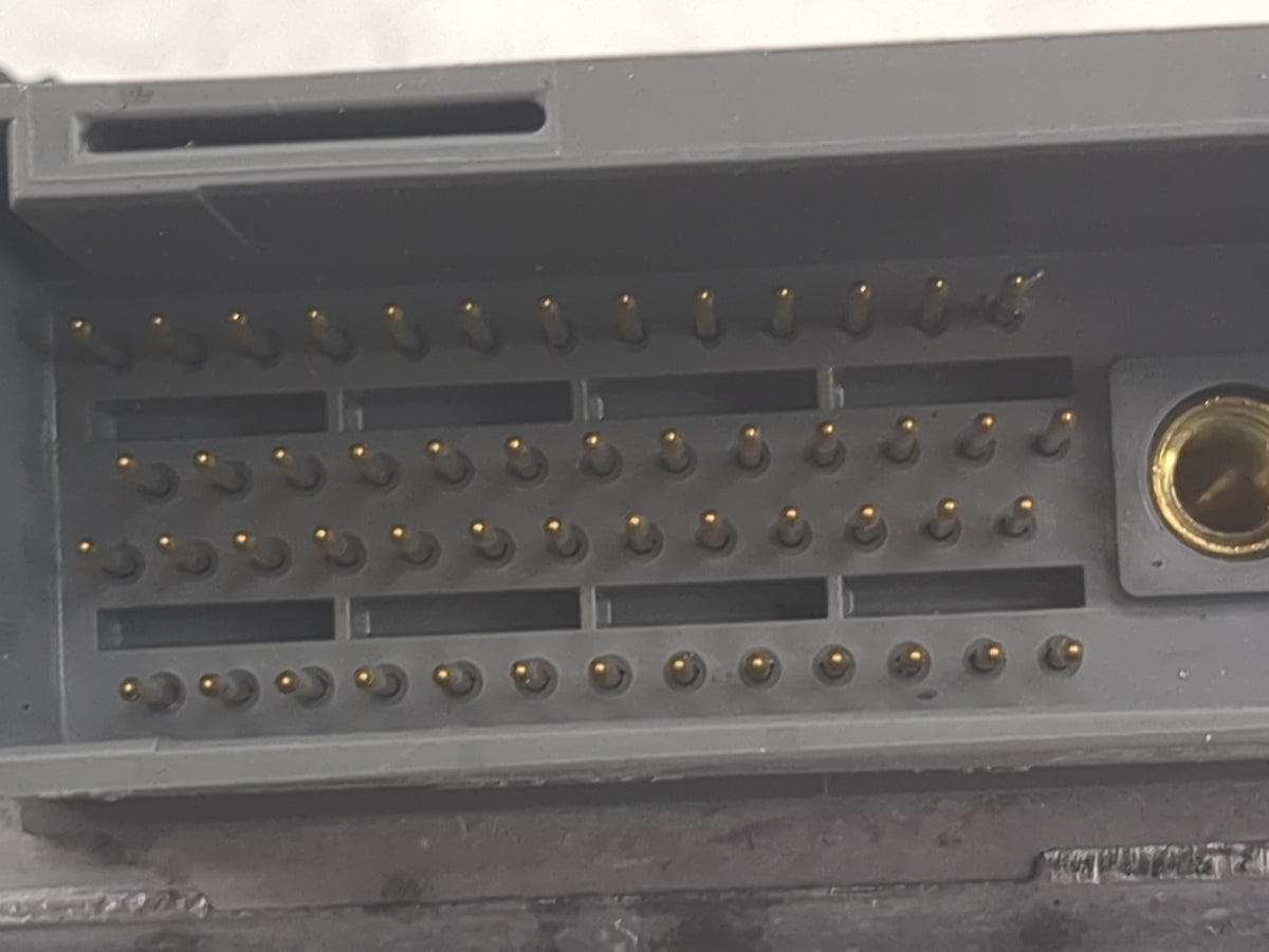 2001 Ford Focus PCM Engine Control Computer ECU ECM PCU OEM P/N:1M5F-12A650-NB LP2-321 OEM Used Auto Parts - Oemusedautopart
