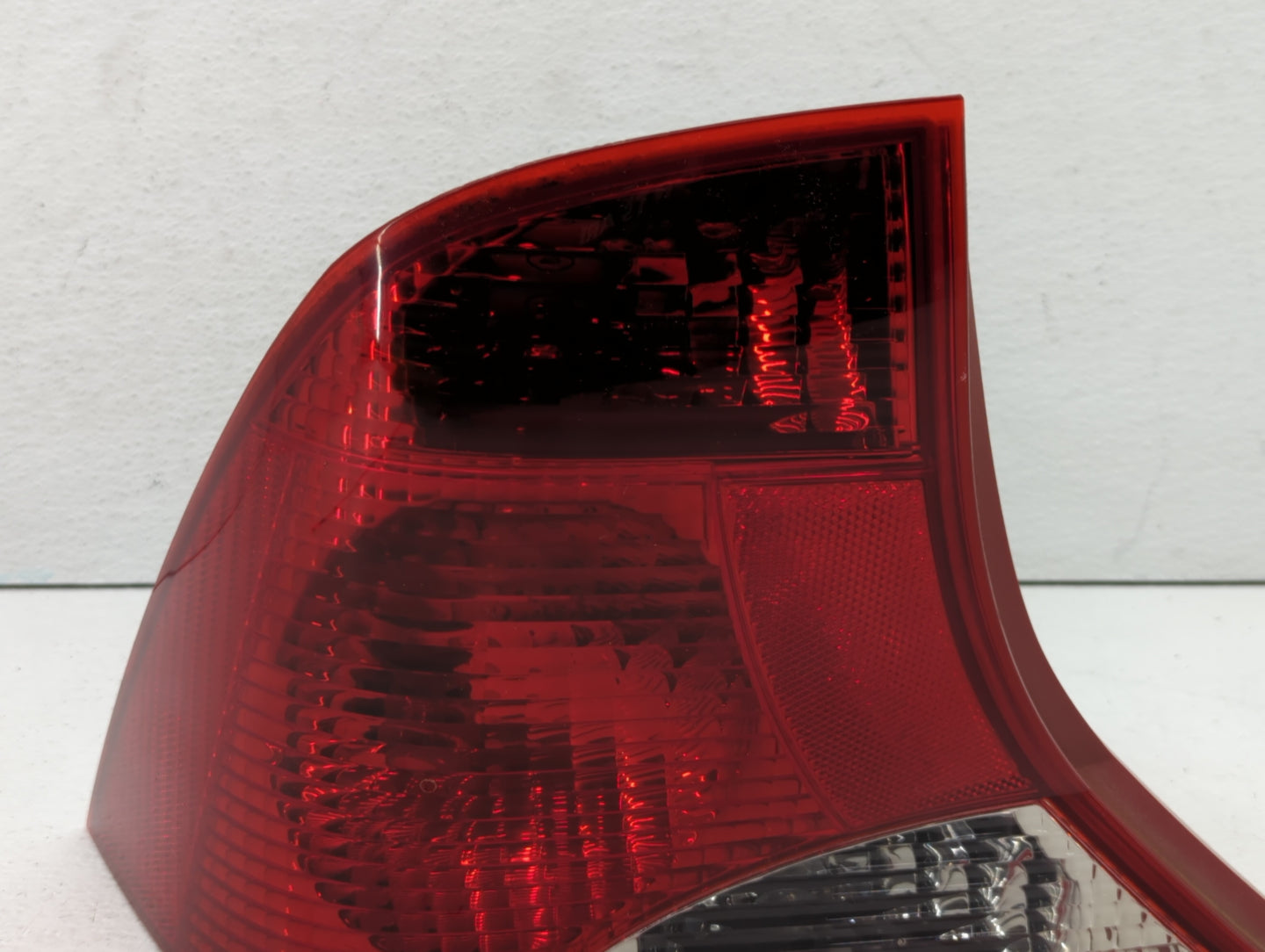 2001-2002 Ford Focus Tail Light Assembly Driver Left OEM P/N:YS4X-13441-CA Fits Fits 2001 2002 OEM Used Auto Parts - Oemused