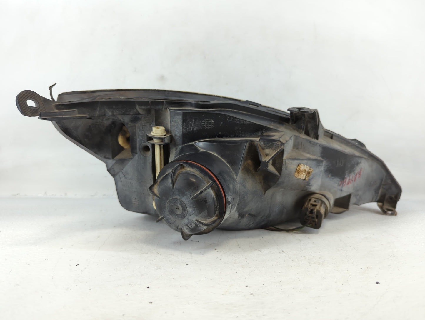 2000-2002 Ford Focus Driver Left Oem Head Light Headlight Lamp - Oemusedautoparts1.com