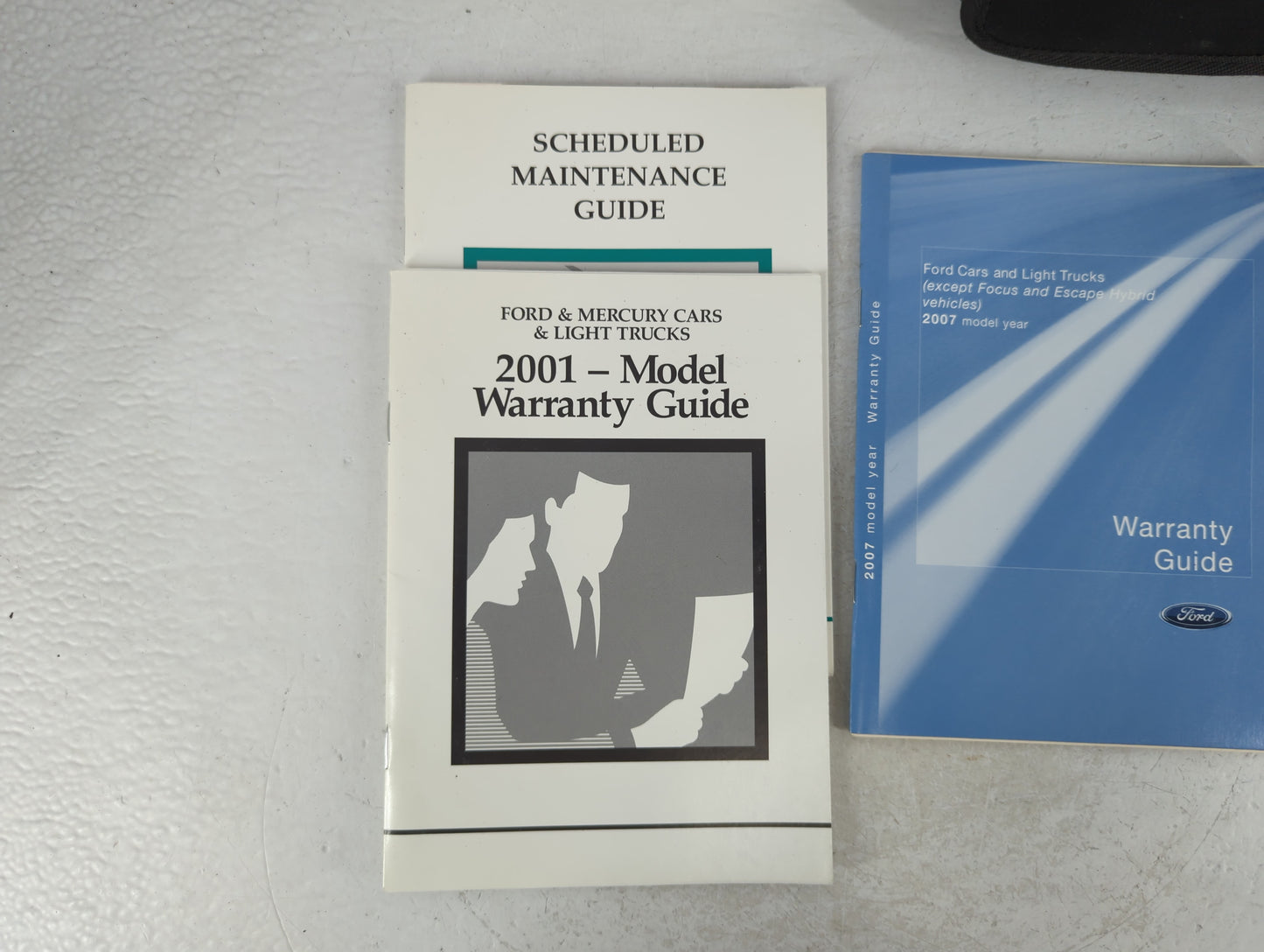 2001 Ford Focus Owners Manual Book Guide P/N:1S4J-19A321-BB OEM Used Auto Parts - Oemusedautoparts1.com