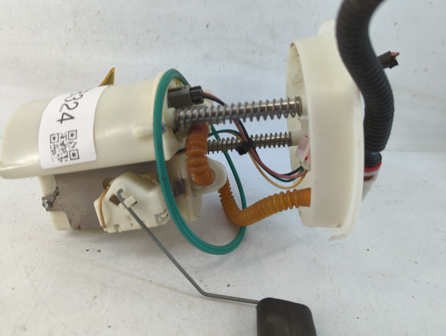 2000-2001 Ford Focus Electrical Gas Fuel Pump Assembly - Oemusedautoparts1.com