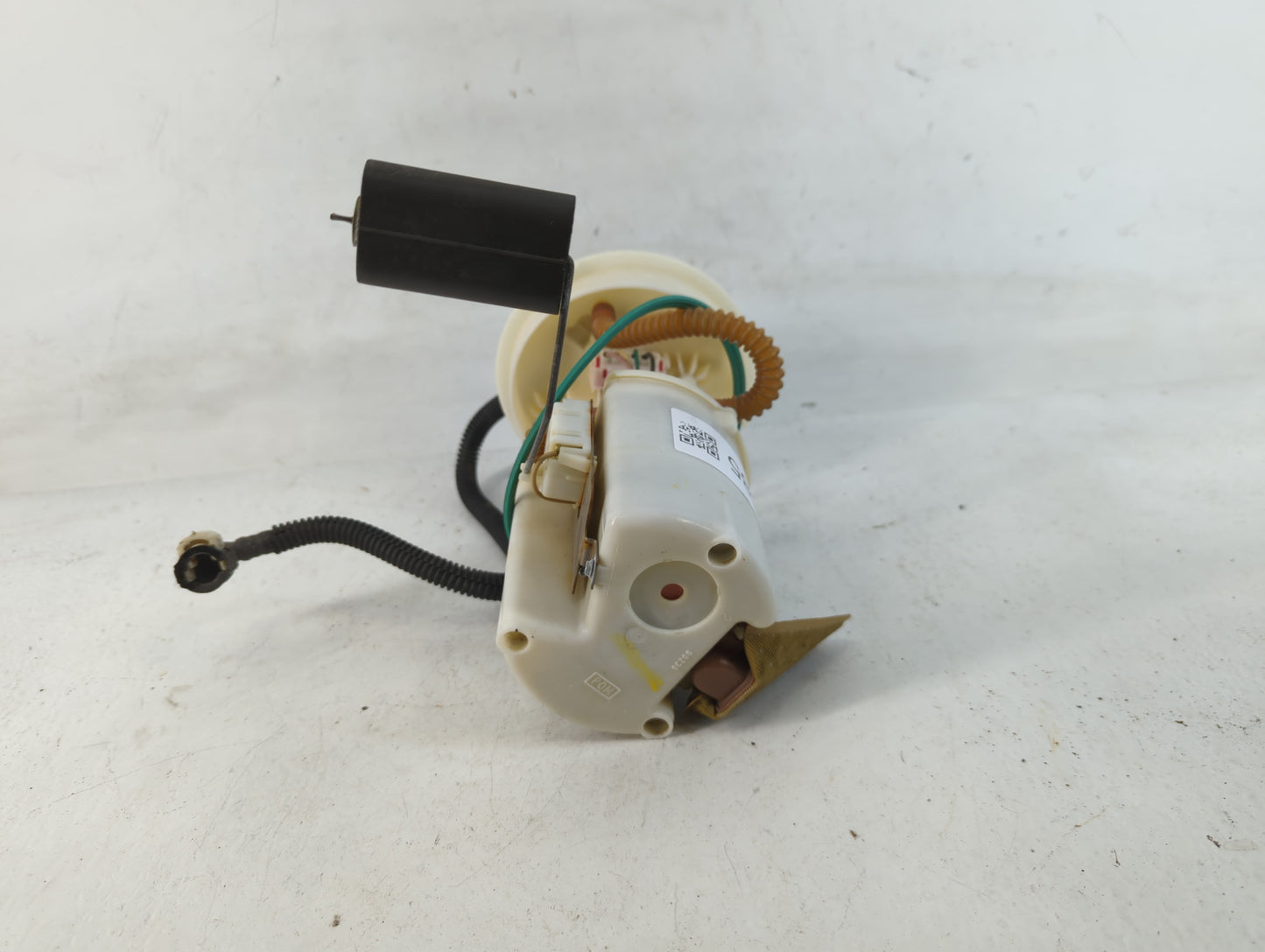 2000-2001 Ford Focus Electrical Gas Fuel Pump Assembly - Oemusedautoparts1.com