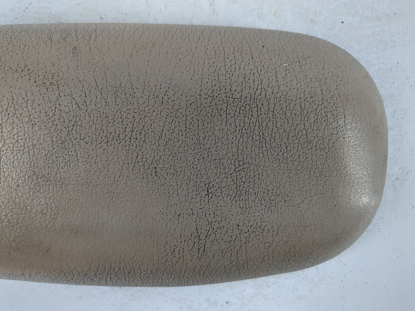 2001-2002 Ford Mustang Center Console Armrest Cover Lid Fits Fits 2001 2002 OEM Used Auto Parts - Oemusedautoparts1.com