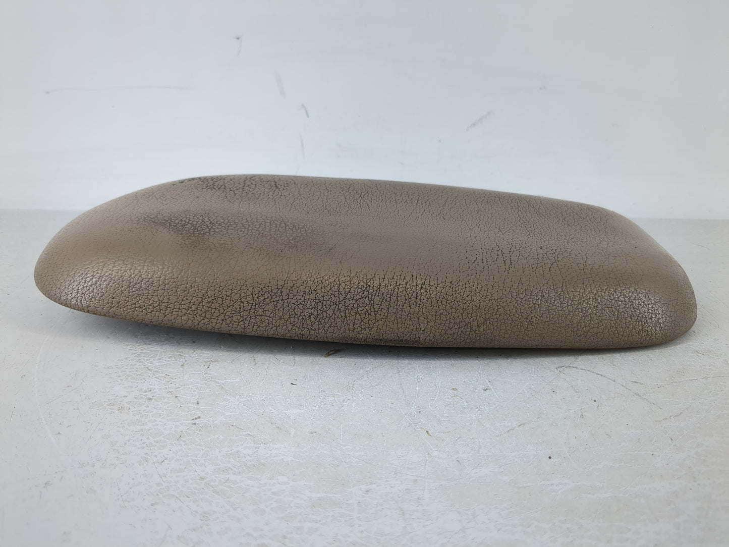 2001-2002 Ford Mustang Center Console Armrest Cover Lid Fits Fits 2001 2002 OEM Used Auto Parts - Oemusedautoparts1.com