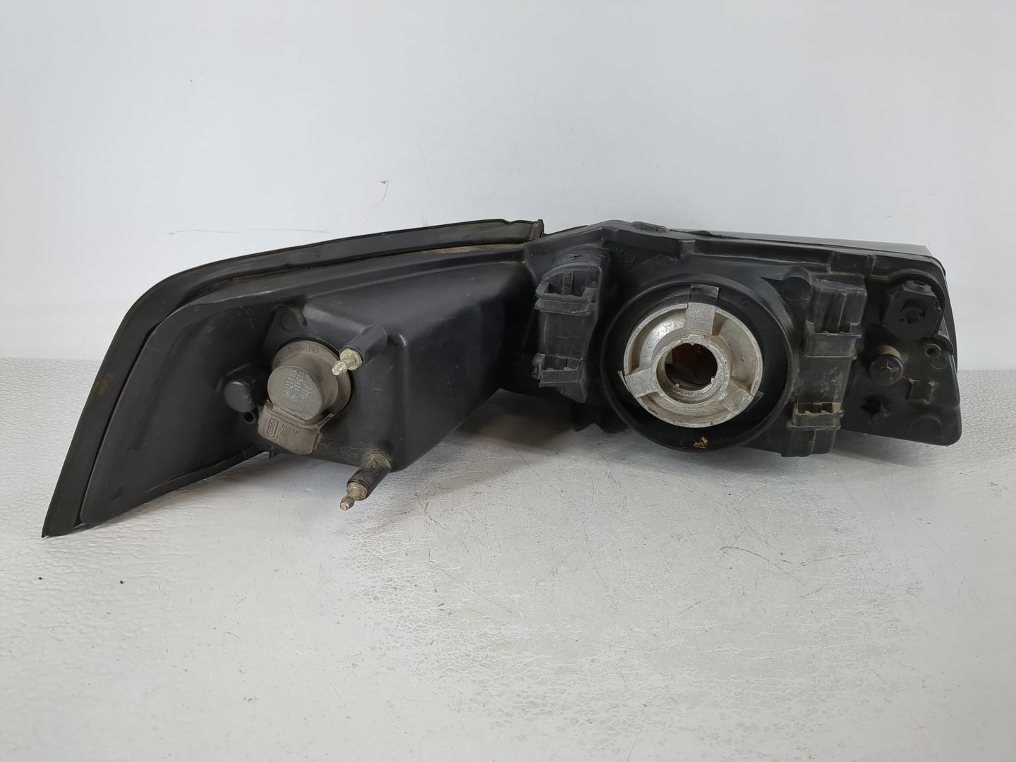 2001-2004 Ford Mustang Driver Left Oem Head Light Headlight Lamp - Oemusedautoparts1.com