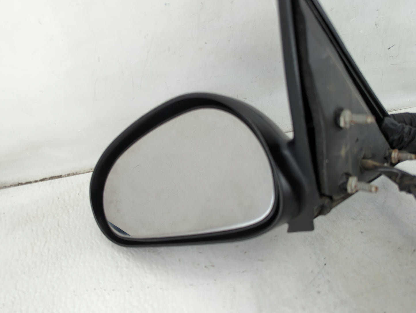 1999-2004 Ford Mustang Driver Side View Mirror - Left Door Mirror OEM Used - Oemusedautoparts1.com