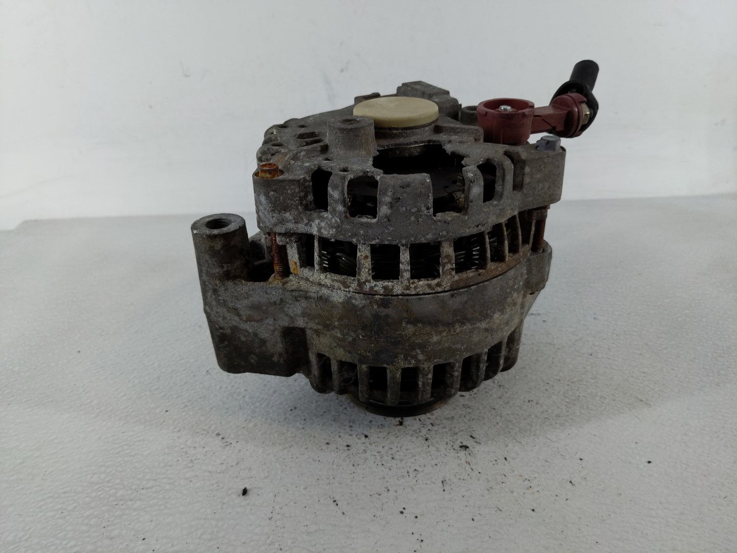 2001-2004 Ford Mustang Alternator Replacement Generator Charging Assembly Engine OEM Fits Fits 2001 2002 2003 2004 OEM Used 