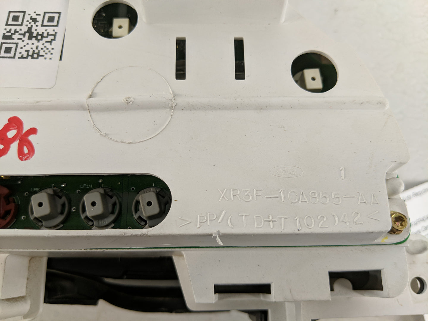 2001 Ford Mustang Instrument Cluster Speedometer Gauges Fits OEM Used Auto Parts - Oemusedautoparts1.com