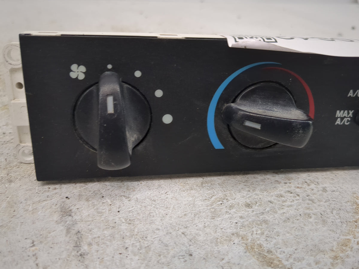 2001-2004 Ford Mustang Climate Control Module Temperature AC/Heater Replacement Fits Fits 2001 2002 2003 2004 OEM Used Auto 