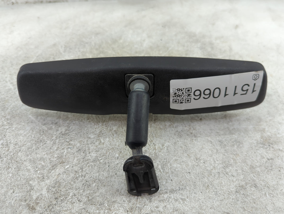 2001 Ford Mustang Interior Rear View Mirror Replacement OEM P/N:E8 011083 Fits OEM Used Auto Parts - Oemusedautoparts1.com
