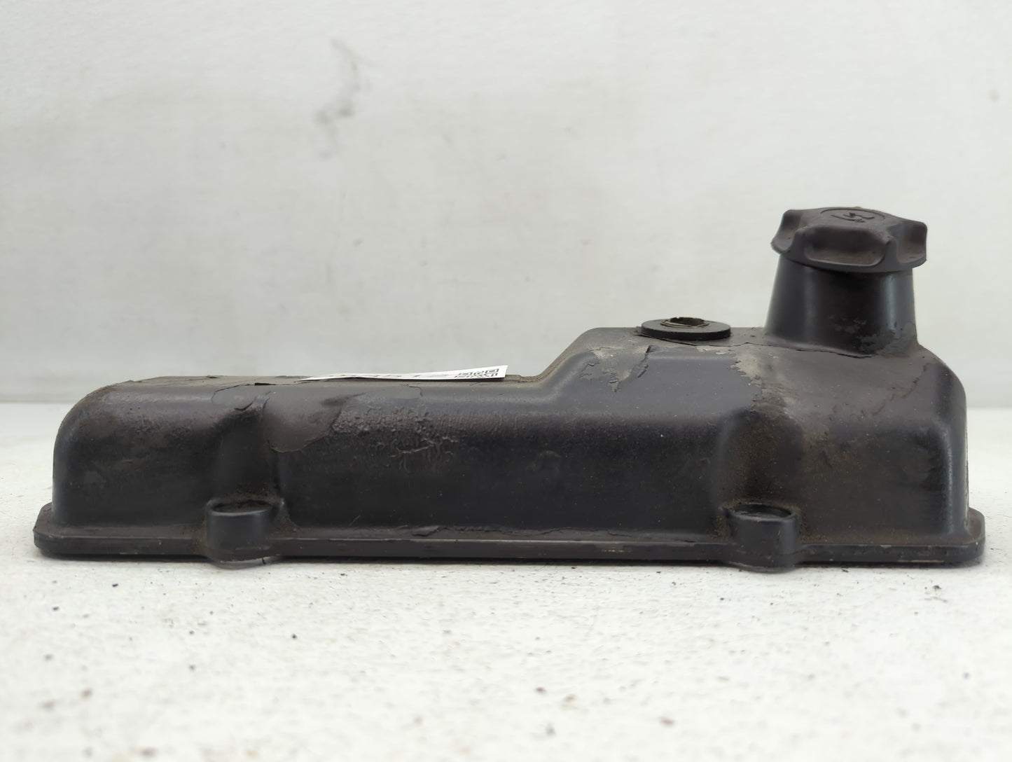 2001 Ford Mustang Driver Left Cylinder Head Valve Cover P/N:F7UE-6A513-DA Fits OEM Used Auto Parts - Oemusedautoparts1.com