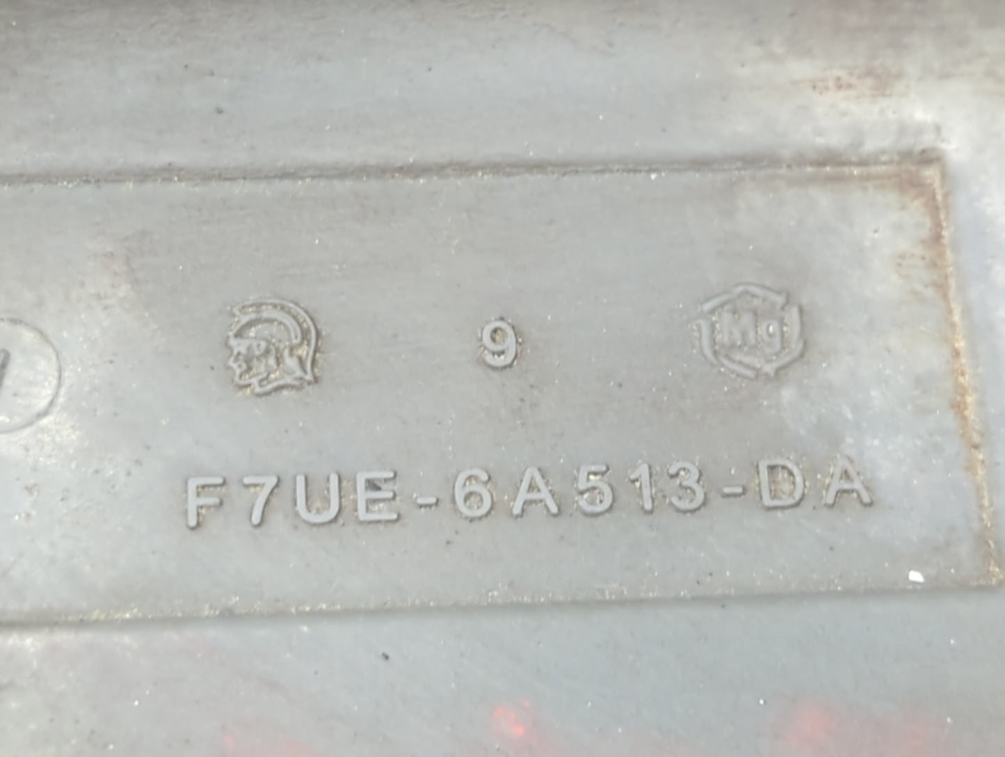 2001 Ford Mustang Driver Left Cylinder Head Valve Cover P/N:F7UE-6A513-DA Fits OEM Used Auto Parts - Oemusedautoparts1.com