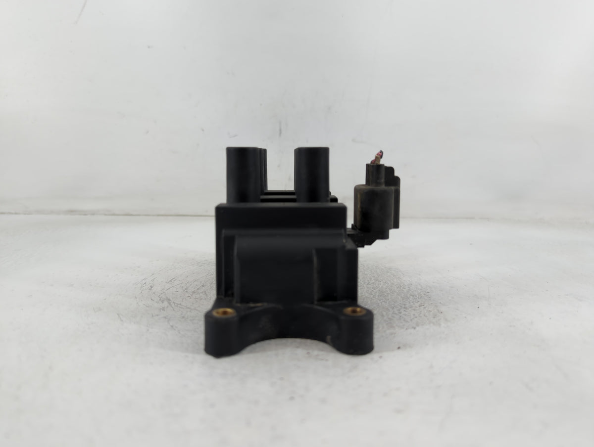 2001 Ford Mustang Engine Ignition Distributor OEM P/N:20006 C1312 Fits OEM Used Auto Parts - Oemusedautoparts1.com