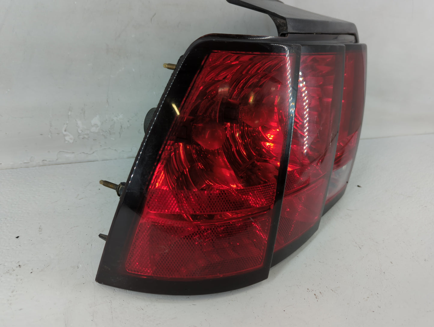 1999-2001 Ford Mustang Tail Light Assembly Passenger Right OEM P/N:13410AB Fits Fits 1999 2001 OEM Used Auto Parts - Oemused