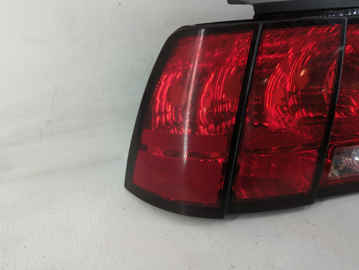 1999-2004 Ford Mustang Rear Center Lid Brake Light Tail Light Fits Fits 1999 2000 2001 2002 2003 2004 OEM Used Auto Parts - 