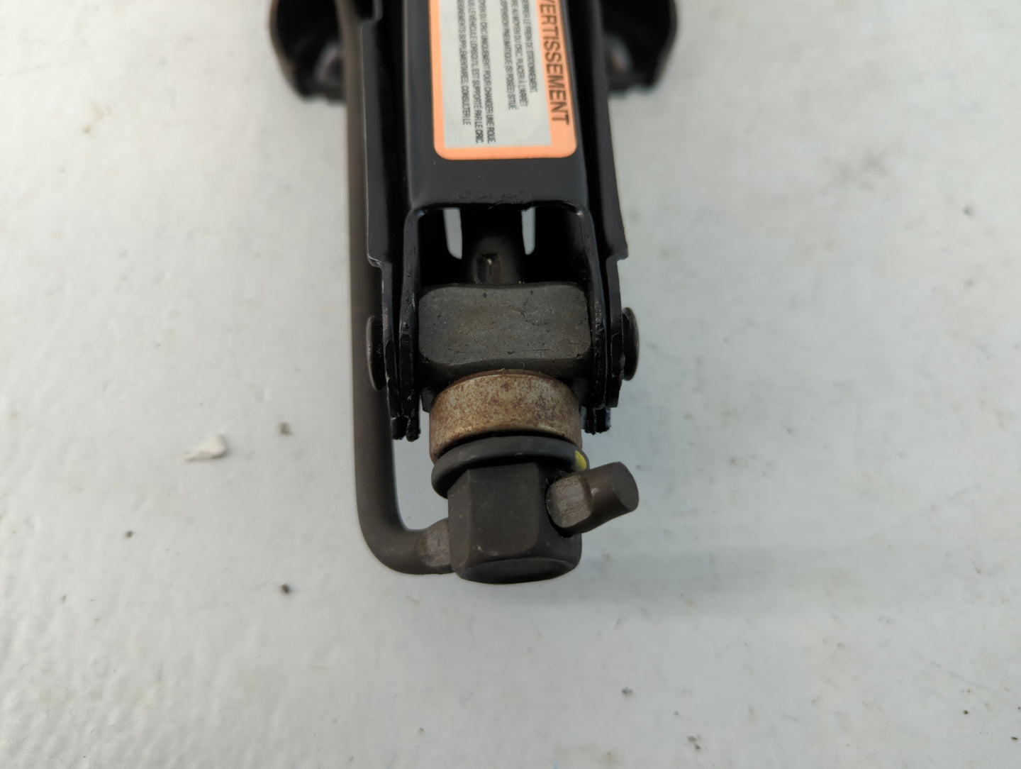 2001 Ford Mustang Spare Scissor Car Jack - Oemusedautoparts1.com
