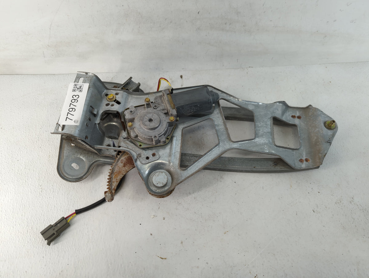 2001 Ford Mustang Driver Quarter Glass Regulator Oem - Oemusedautoparts1.com