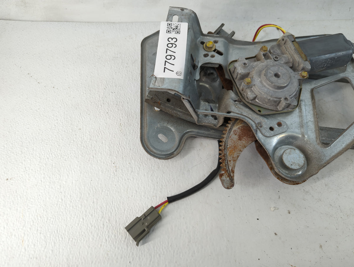 2001 Ford Mustang Driver Quarter Glass Regulator Oem - Oemusedautoparts1.com