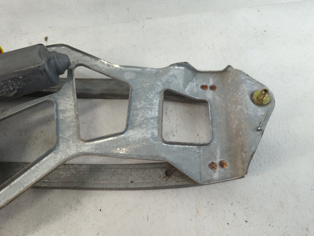 2001 Ford Mustang Driver Quarter Glass Regulator Oem - Oemusedautoparts1.com