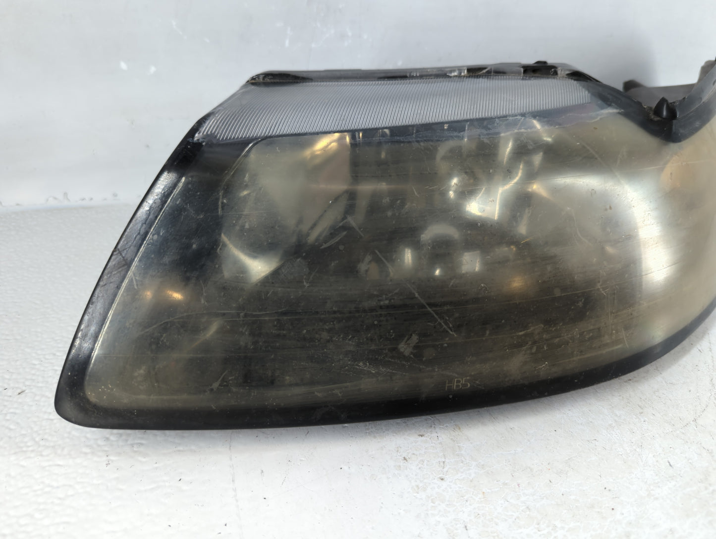 2001-2004 Ford Mustang Driver Left Oem Head Light Headlight Lamp - Oemusedautoparts1.com