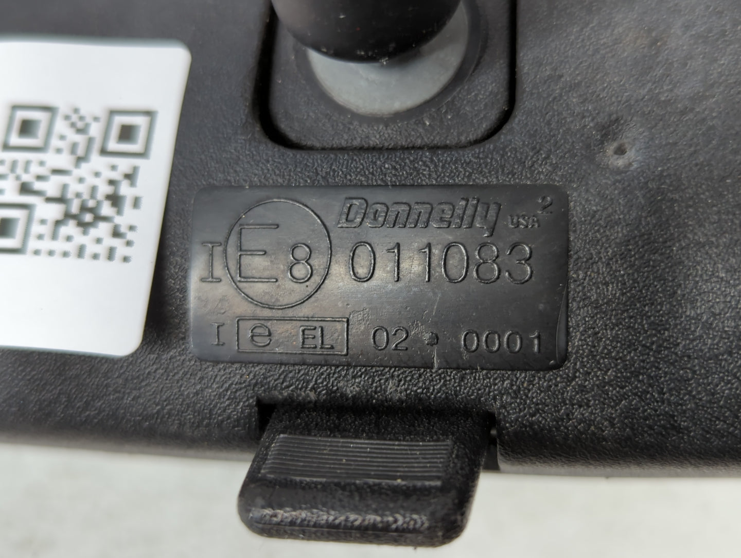 2001 Ford Mustang Interior Rear View Mirror Replacement OEM P/N:E8011083 Fits OEM Used Auto Parts - Oemusedautoparts1.com