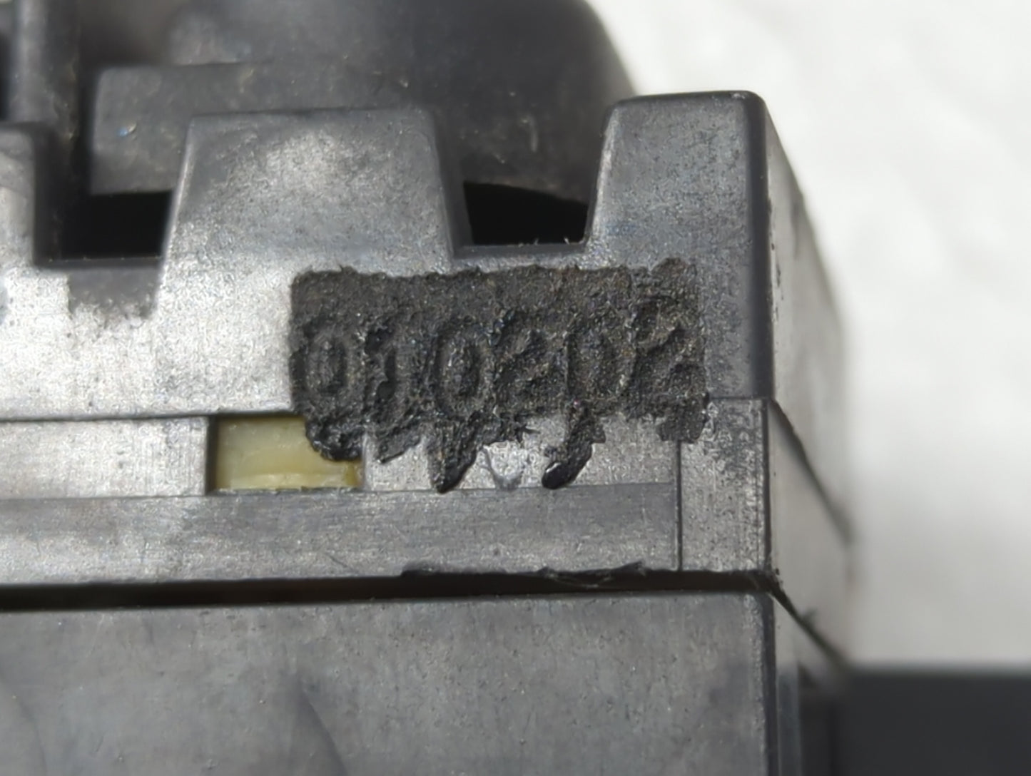 2000-2004 Ford Mustang Master Power Window Switch Replacement Driver Side Left Fits Fits 2000 2001 2002 2003 2004 OEM Used A