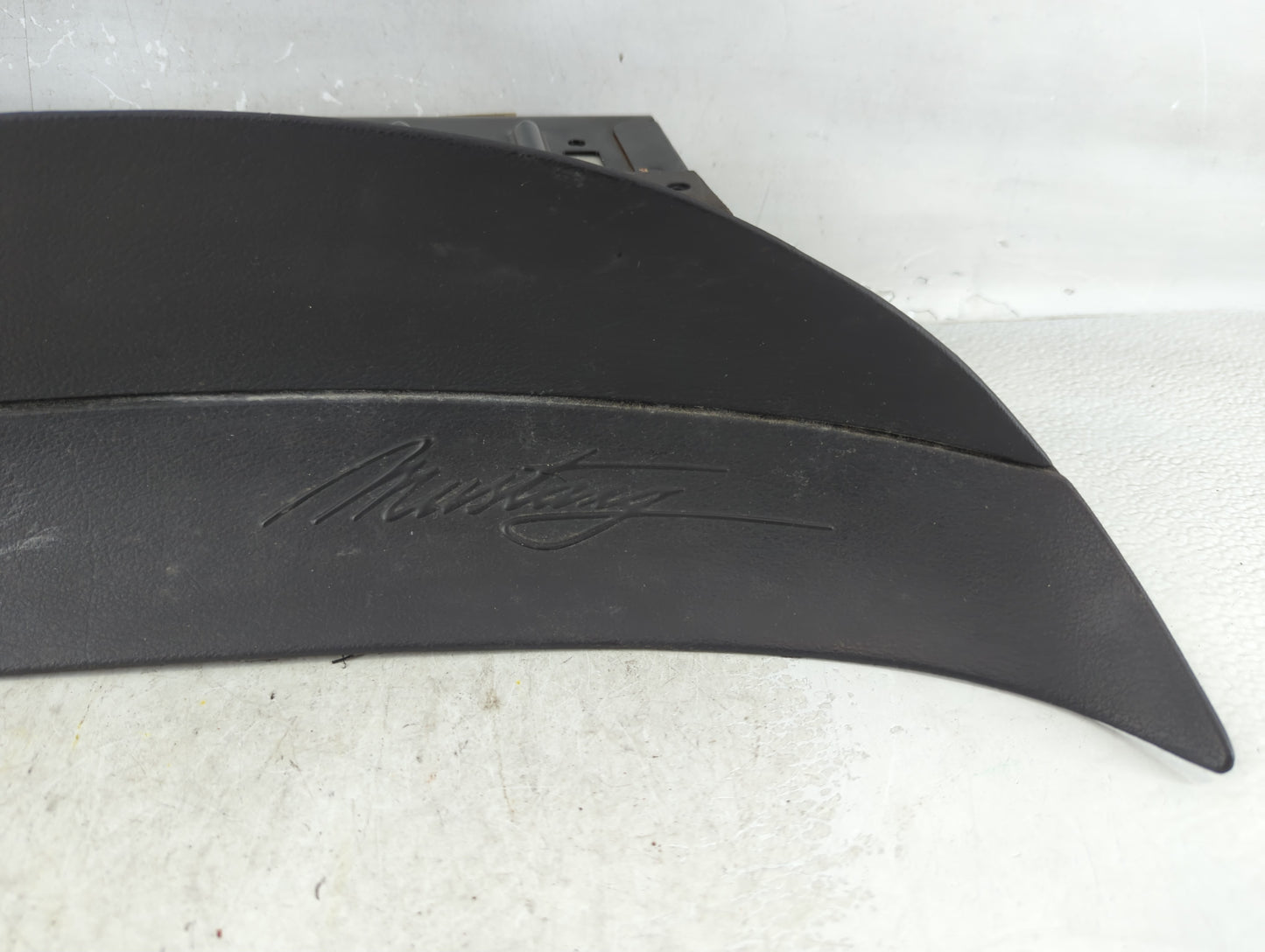 2001 Ford Mustang Owners Manual Book Guide OEM Used Auto Parts - Oemusedautoparts1.com