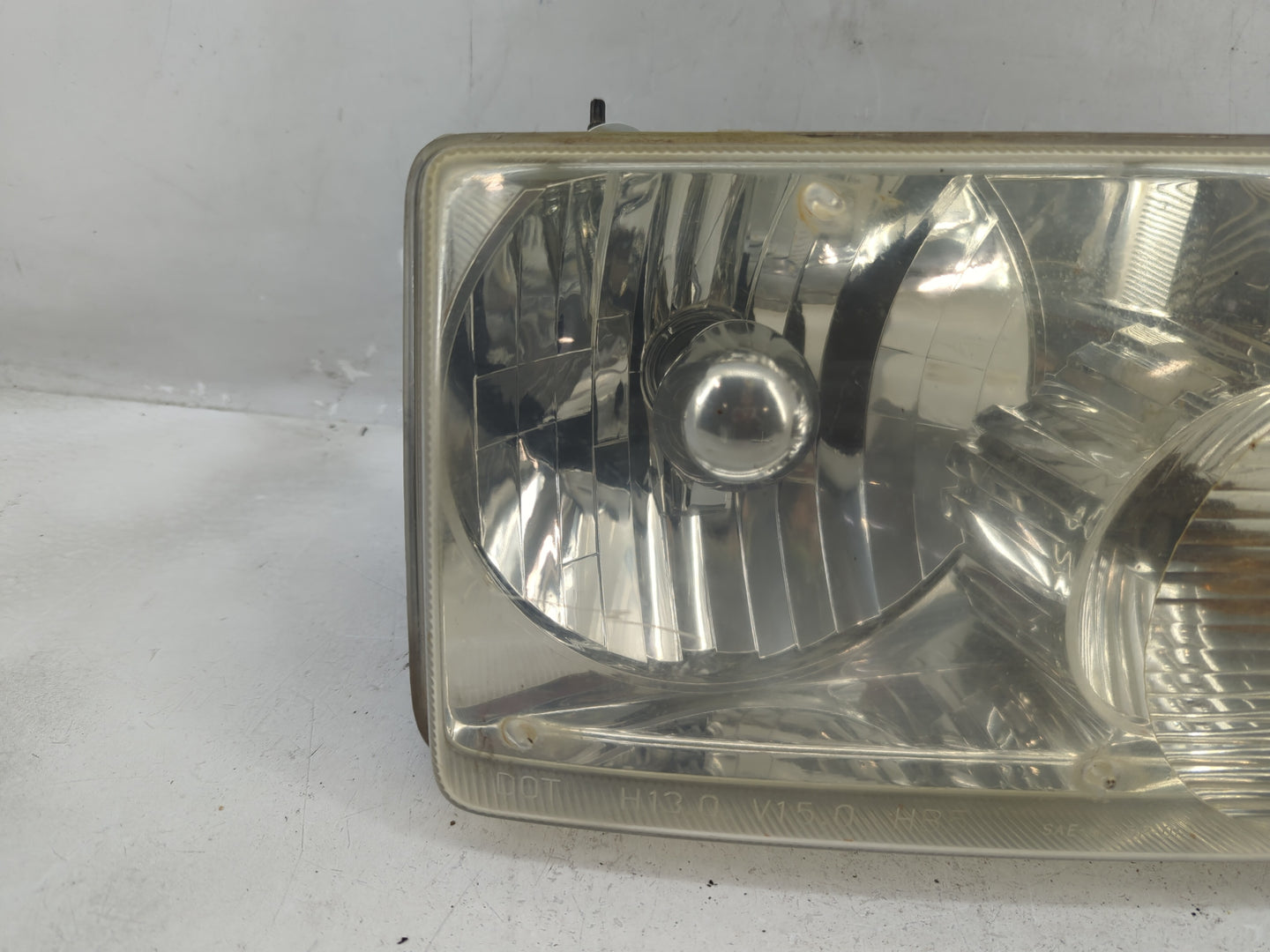 2001-2011 Ford Ranger Passenger Right Oem Head Light Headlight Lamp - Oemusedautoparts1.com