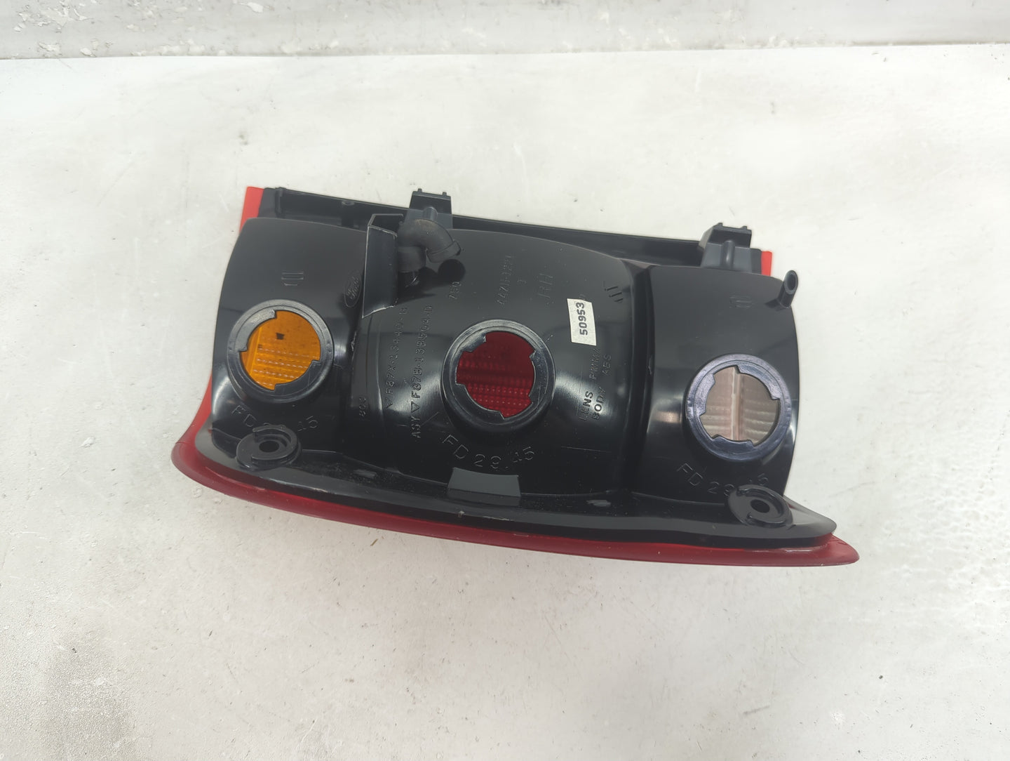 2001-2005 Ford Ranger Tail Light Assembly Passenger Right OEM P/N:F87X-13440-B Fits Fits 2001 2002 2003 2004 2005 OEM Used A