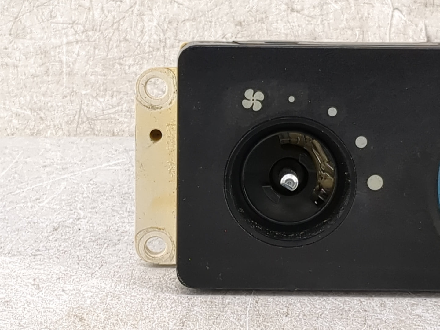 2000-2003 Ford Ranger Climate Control Module Temperature AC/Heater Replacement P/N:YL5H-19E764-A Fits Fits 2000 2001 2002 20