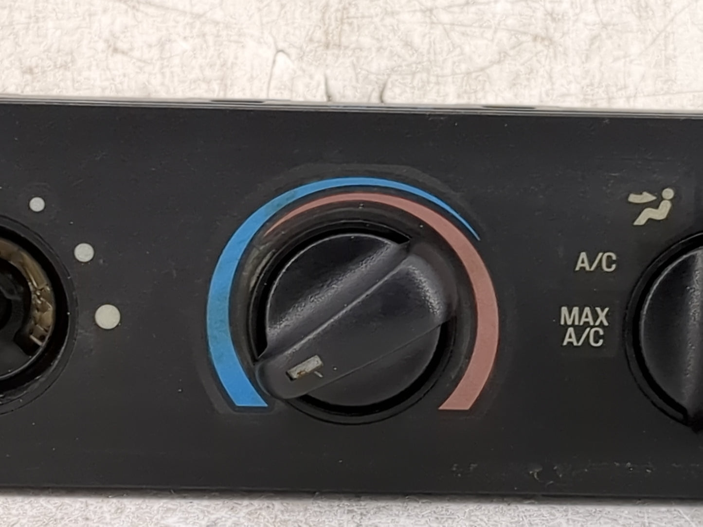 2000-2003 Ford Ranger Climate Control Module Temperature AC/Heater Replacement P/N:YL5H-19E764-A Fits Fits 2000 2001 2002 20
