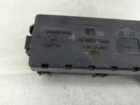 2000-2001 Ford Taurus Fusebox Fuse Box Panel Relay Module Fits Fits 2000 2001 OEM Used Auto Parts - Oemusedautoparts1.com