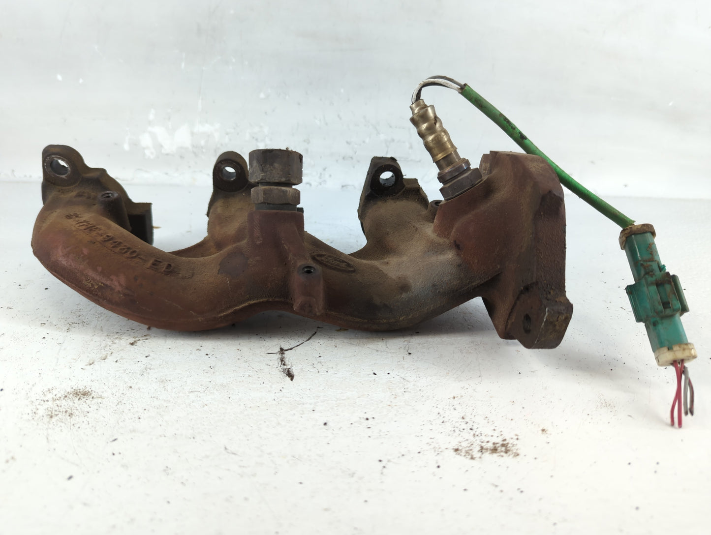 2001-2002 Ford Taurus Turbocharger Exhaust Manifold With Turbo Charger - Oemusedautoparts1.com