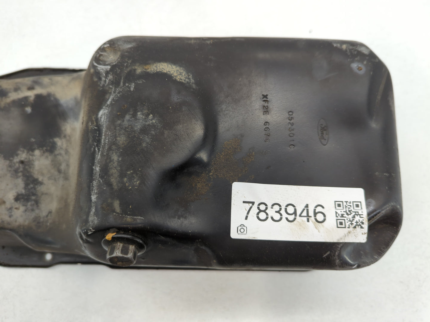 2000-2001 Ford Taurus Engine Oil Pan P/N:XF2E 6675 E 052301C Fits Fits 1999 2000 2001 OEM Used Auto Parts - Oemusedautoparts