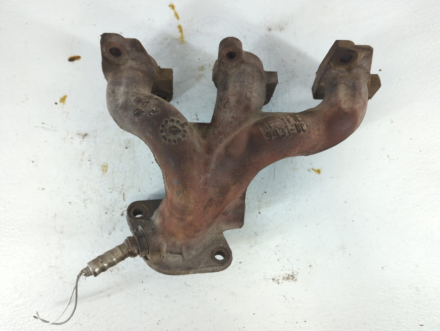 2000-2003 Ford Taurus Turbocharger Exhaust Manifold With Turbo Charger - Oemusedautoparts1.com