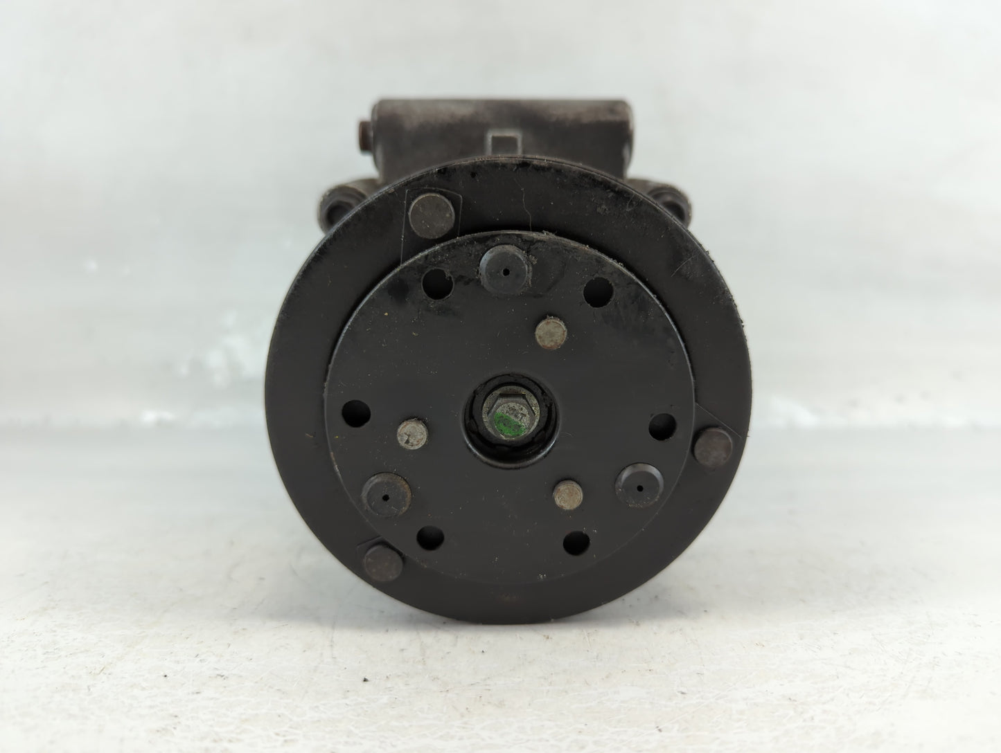 1997-2001 Ford Taurus Air Conditioning A/c Ac Compressor Oem - Oemusedautoparts1.com