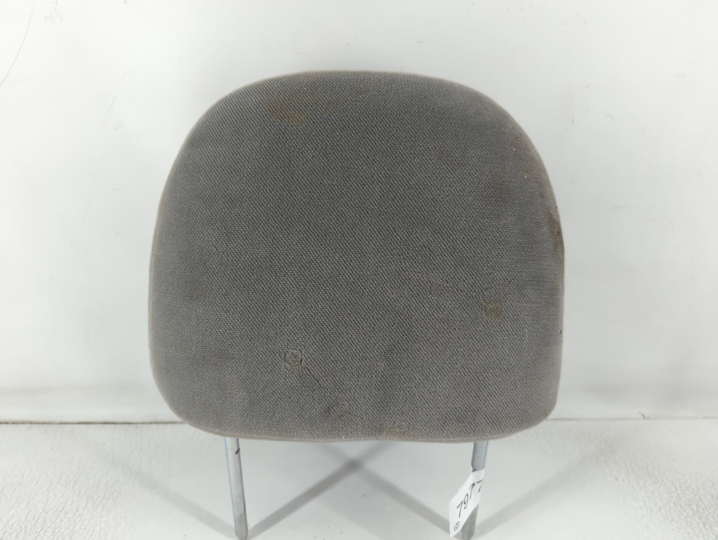 2001 Ford Taurus Headrest Head Rest Front Driver Passenger Seat Fits OEM Used Auto Parts - Oemusedautoparts1.com