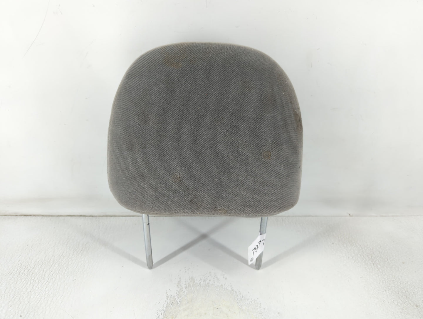 2001 Ford Taurus Headrest Head Rest Front Driver Passenger Seat Fits OEM Used Auto Parts - Oemusedautoparts1.com