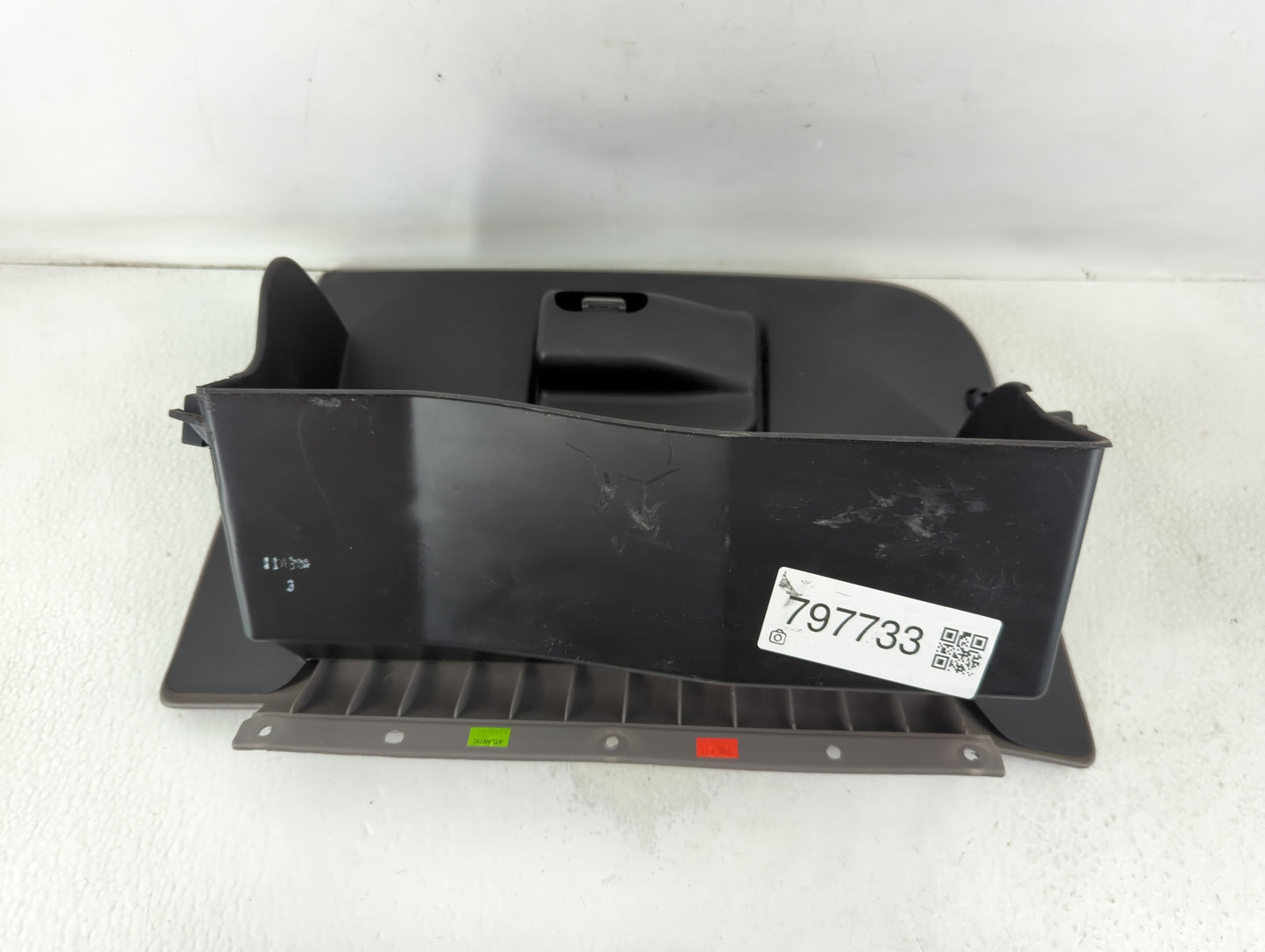 2001 Ford Taurus Passenger Glove Box Door Storage Compartment - Oemusedautoparts1.com