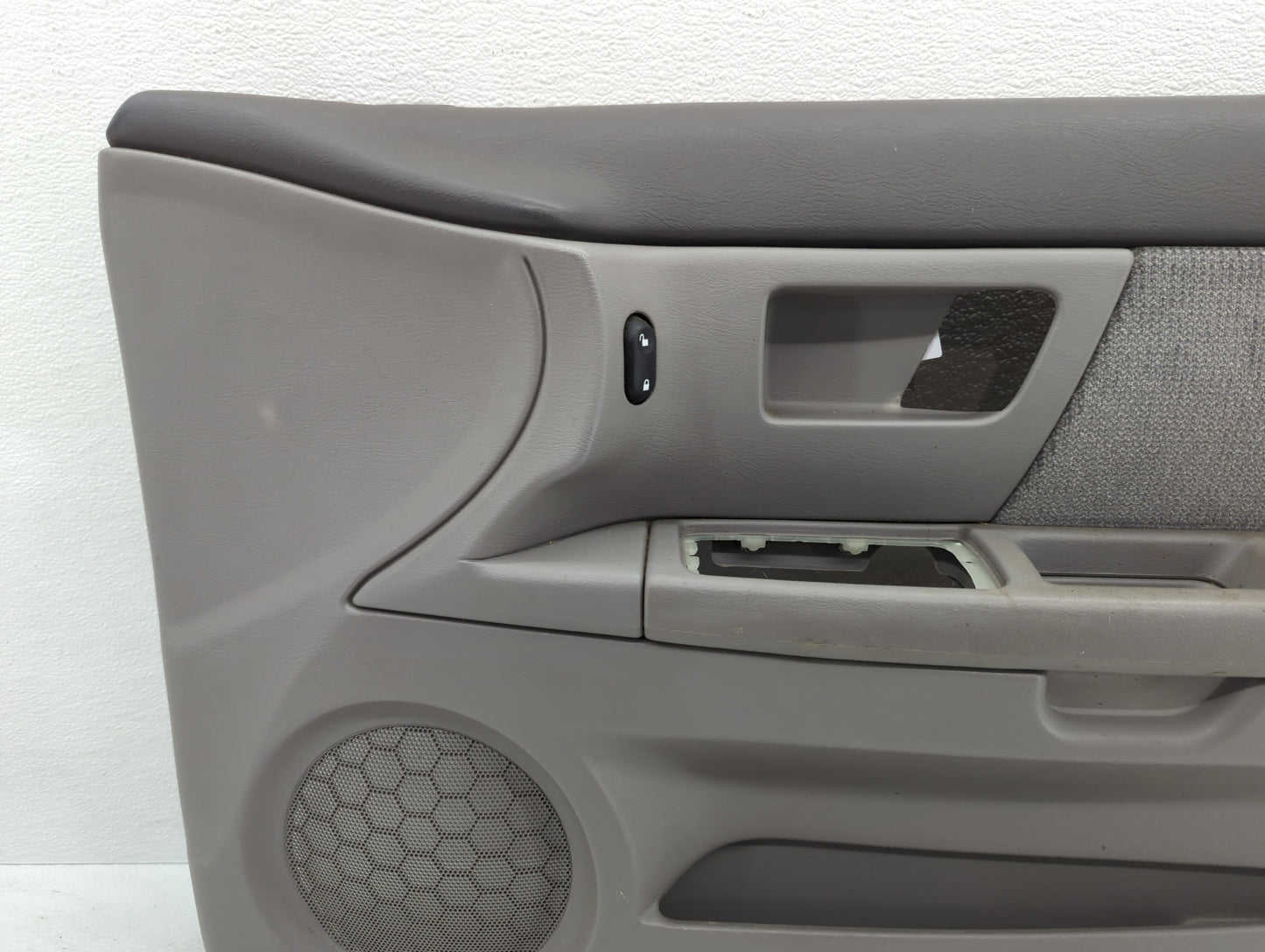 2001 Ford Taurus Front Right Passenger Interior Door Panel Trim Grey - Oemusedautoparts1.com