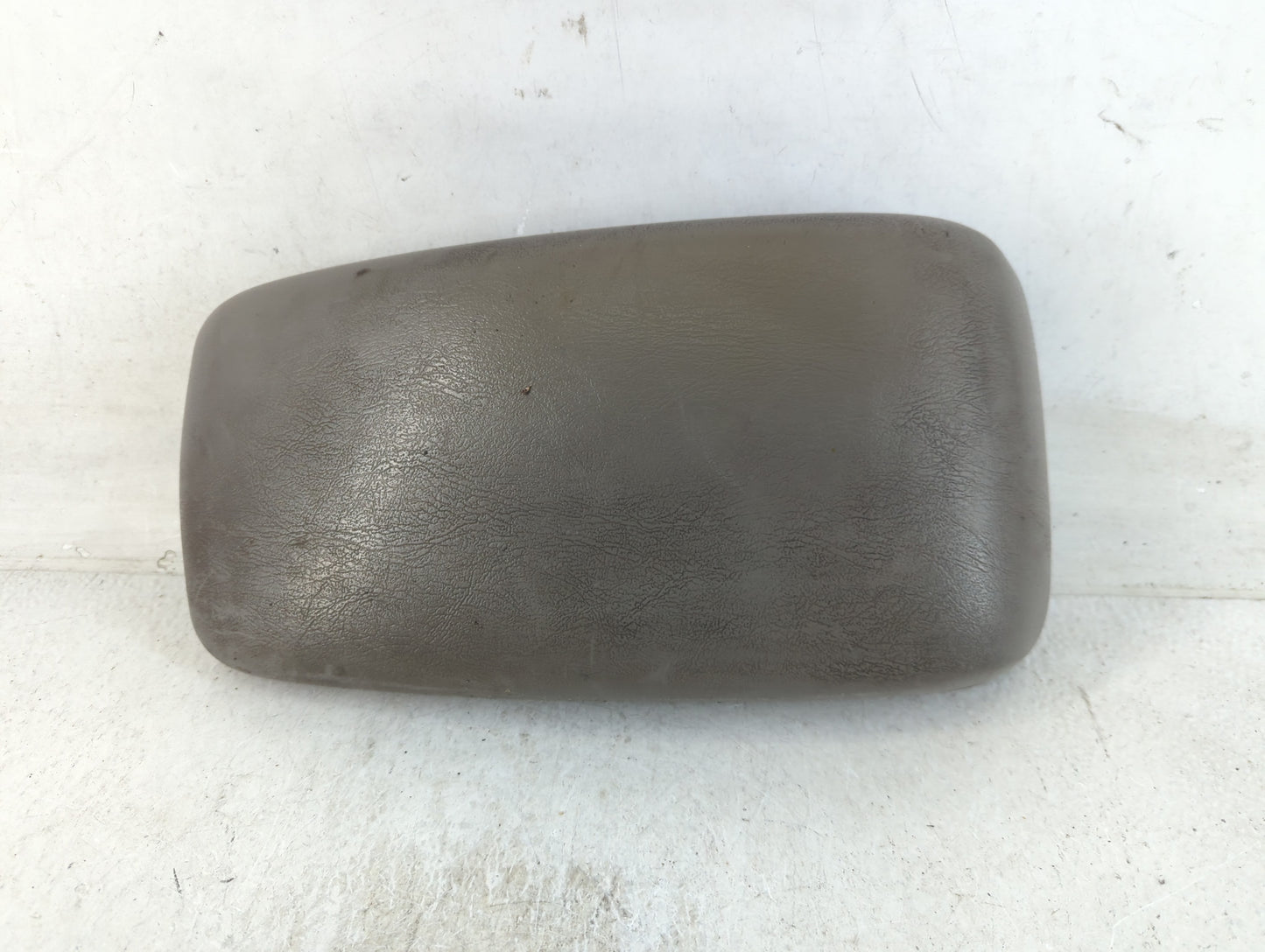 2001 Ford Taurus Center Console Armrest Cover Lid Fits OEM Used Auto Parts - Oemusedautoparts1.com