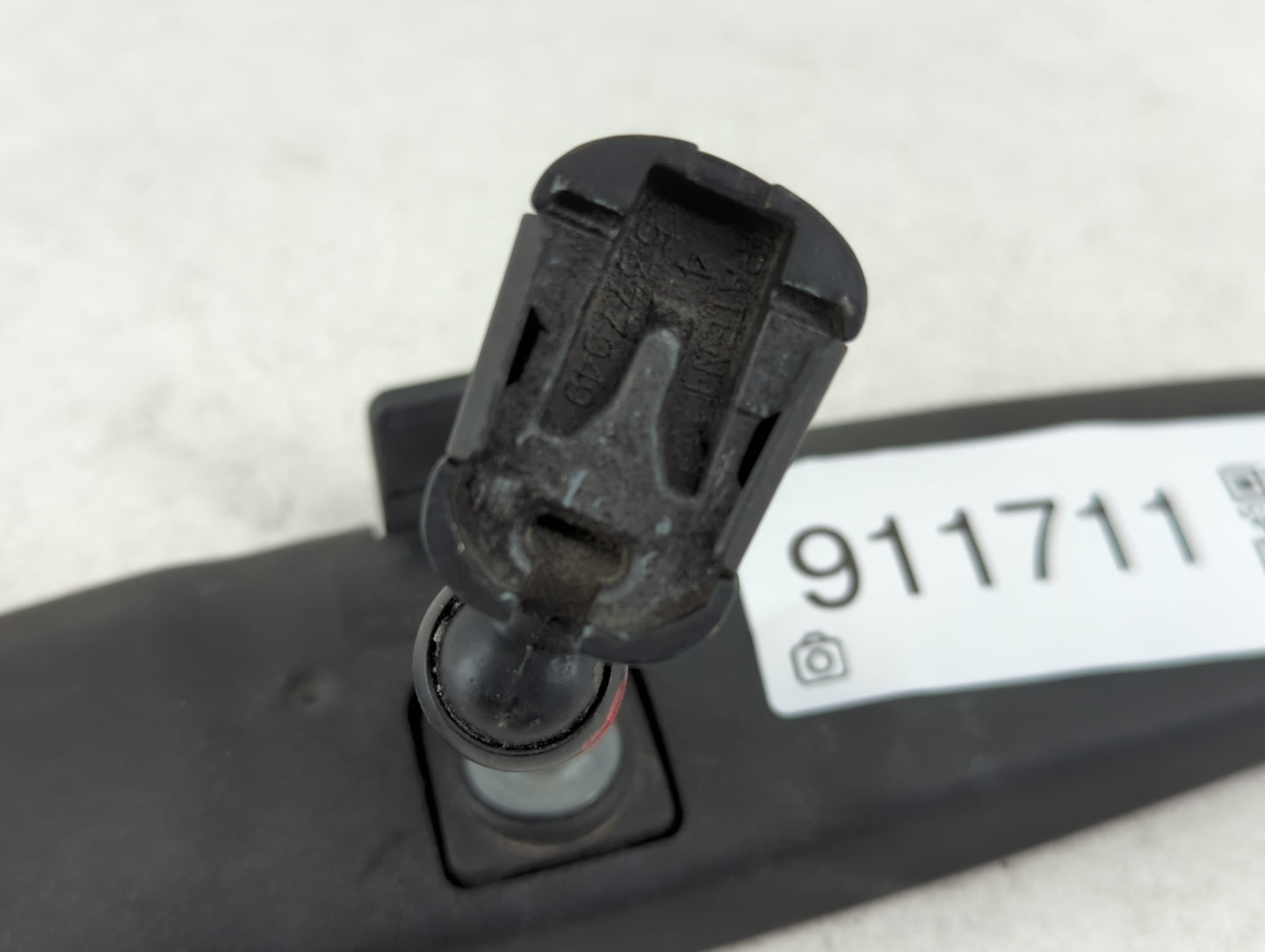 2000-2019 Ford Taurus Interior Rear View Mirror Replacement OEM P/N:IE8 011083 Fits OEM Used Auto Parts - Oemusedautoparts1.