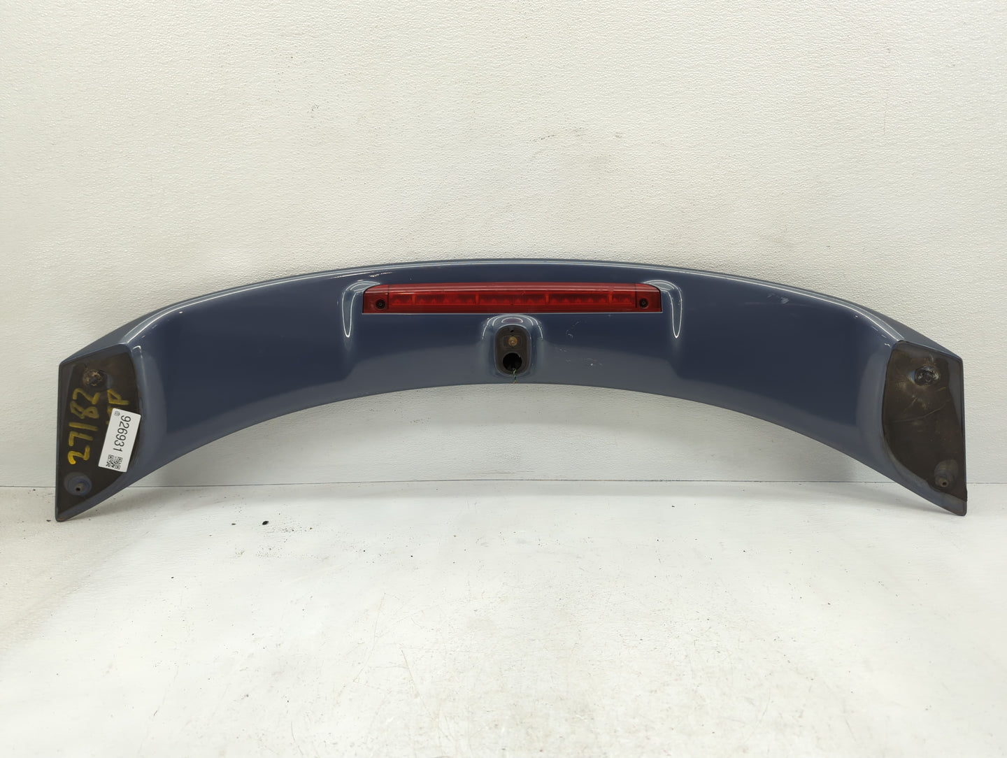 2000-2007 Ford Taurus Rear Spoiler Oem 926931 - Oemusedautoparts1.com