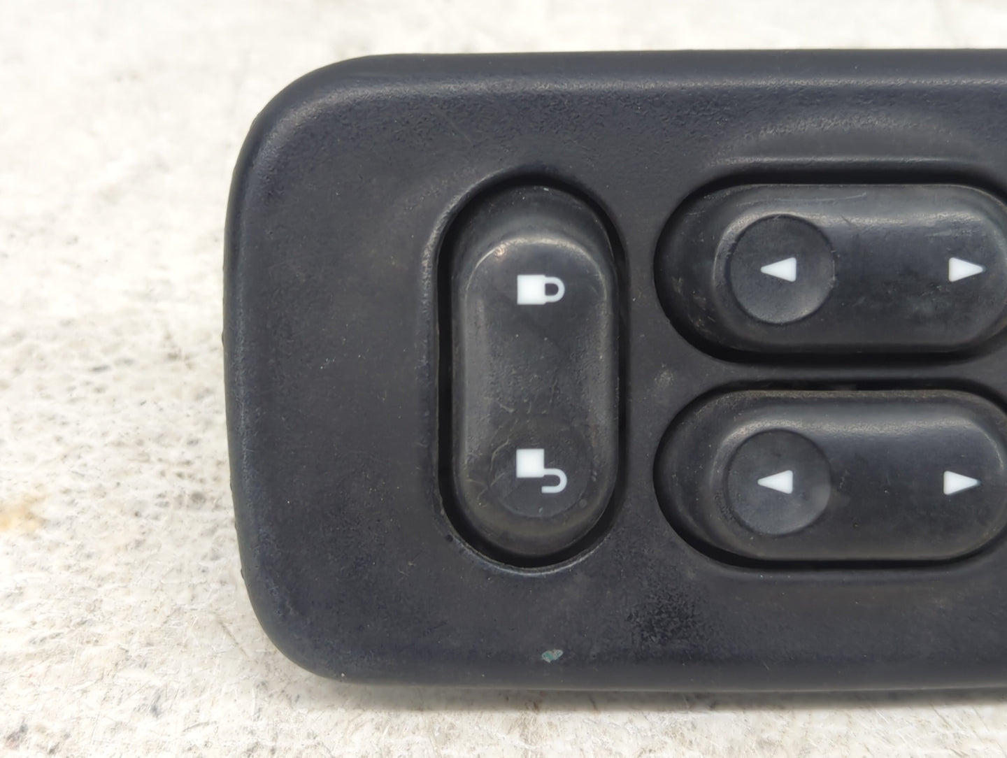 2000-2003 Ford Windstar Master Power Window Switch Replacement Driver Side Left Fits Fits 2000 2001 2002 2003 OEM Used Auto 