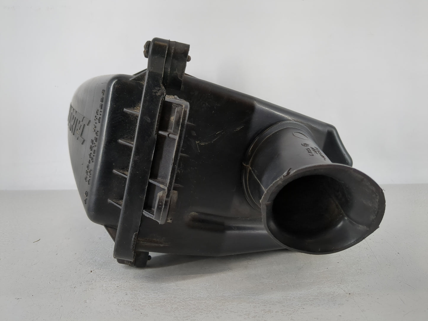 Gmc Chevrolet Air Cleaner Intake-duct Hose Tube - Oemusedautoparts1.com